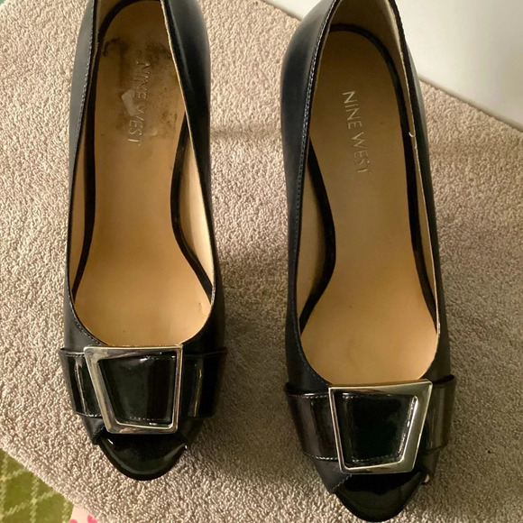 Nine West Shoes - Nine West Black Leather Stilettos size 8